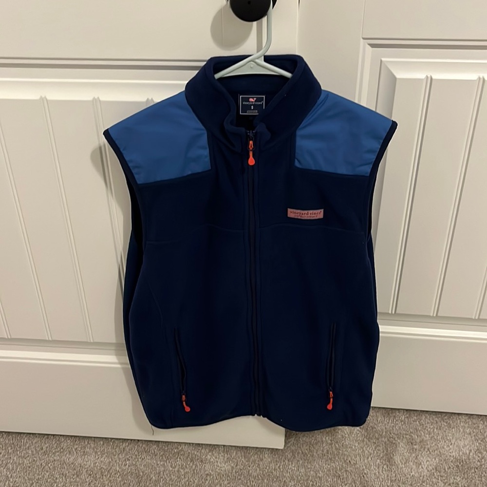 Vineyard Vines Small sweater vest. Synchilla navy blue. Size small. Mens